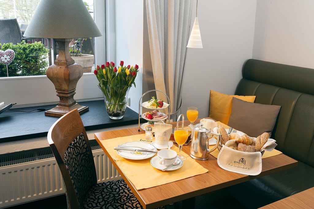 טראבן-טרארבאך Boutique-Hotel Moseltor מראה חיצוני תמונה