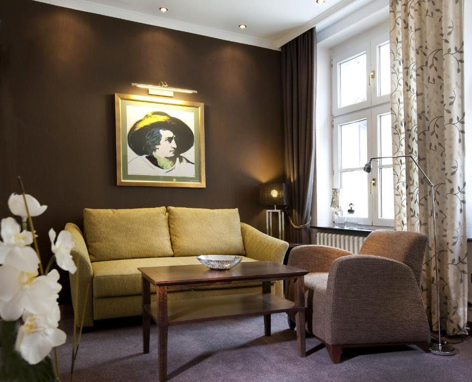 טראבן-טרארבאך Boutique-Hotel Moseltor חדר תמונה