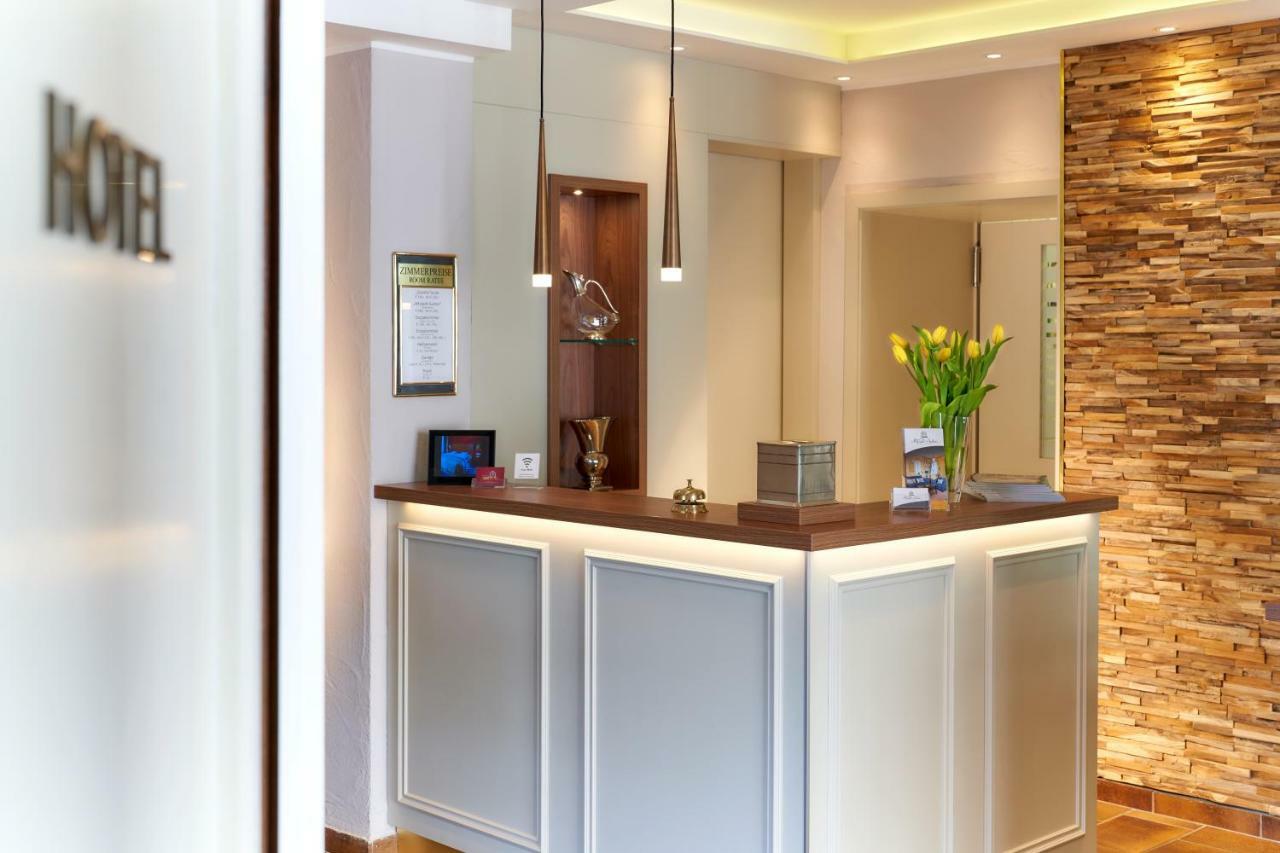 טראבן-טרארבאך Boutique-Hotel Moseltor מראה חיצוני תמונה